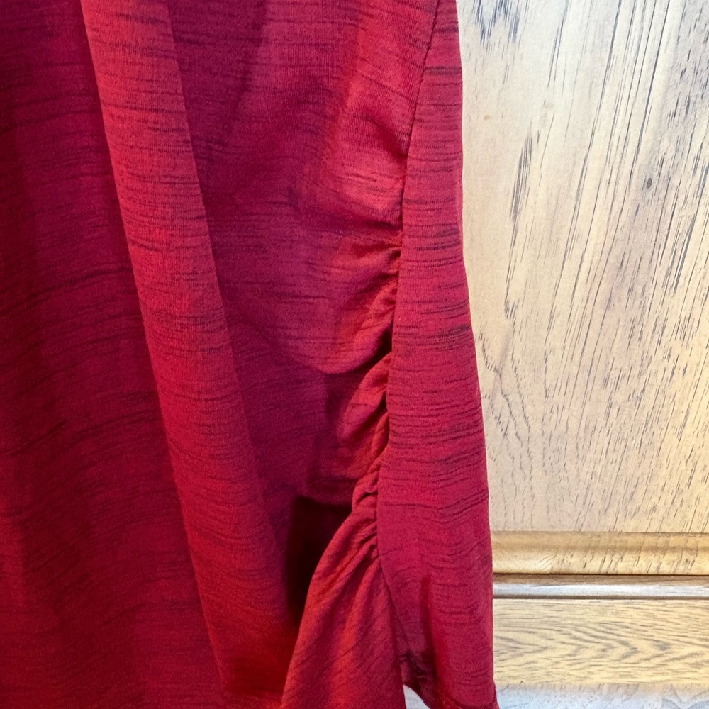 HeartSoul Crimson Ruffle-Trim V-Neck Top Size 2X - Picture 4 of 5